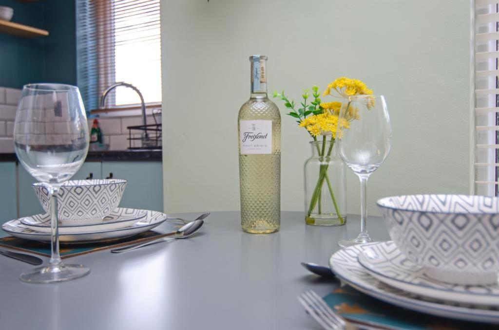 Cosy Lichfield Apartment Eksteriør bilde